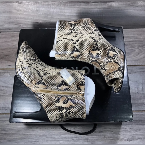 Torrid 4B Snake Peep Toe Heel BTI Size 10 - Picture 2 of 9